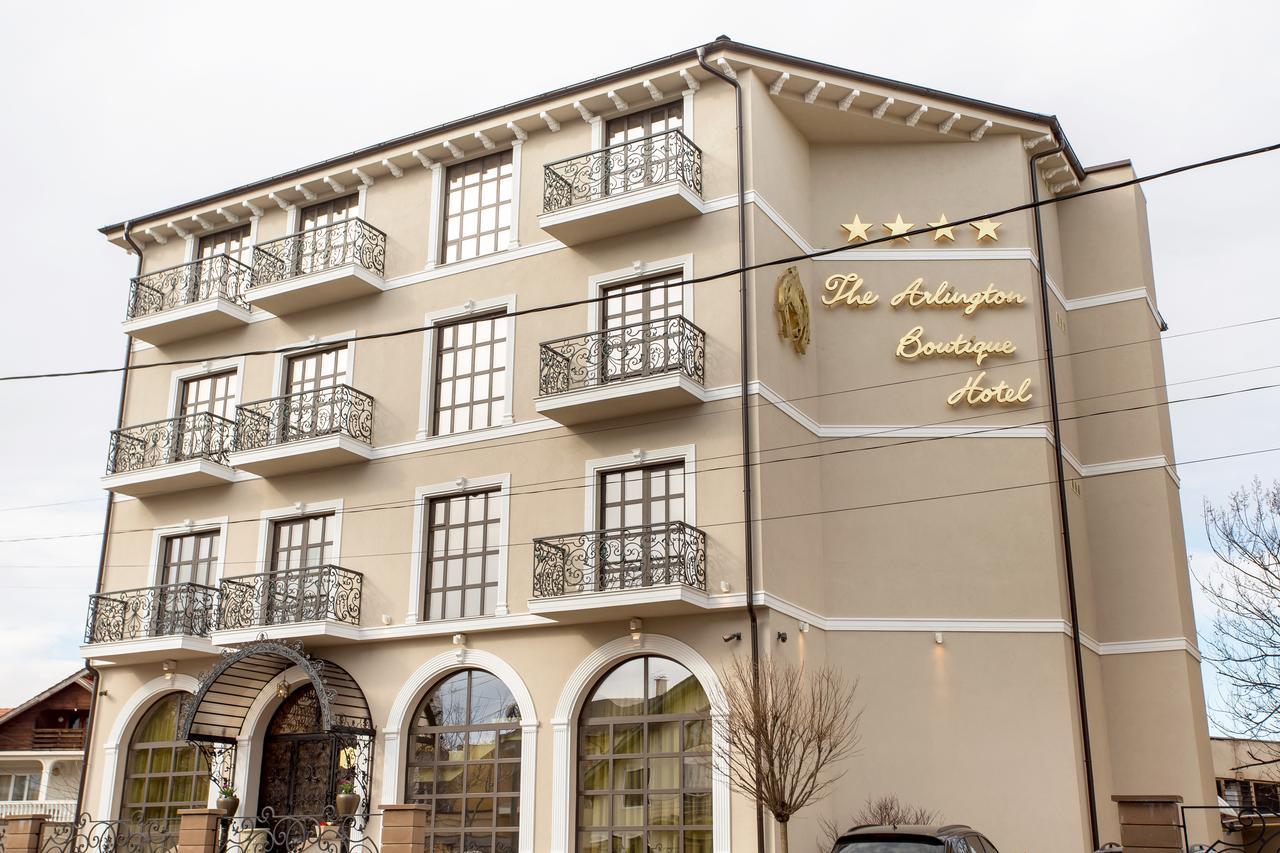 The Arlington Boutique Hotel Craiova Exterior photo